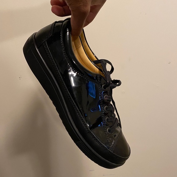 Pure Wellness Patent Leather Sneakers - Picture 2 of 6